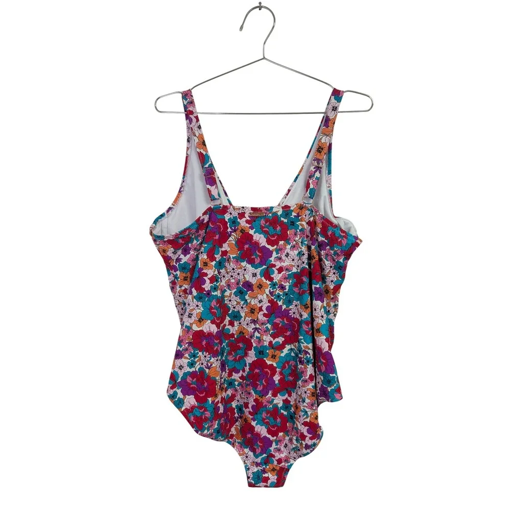 Raisins‎ Curve Muna Floral One Piece Swimsuit Full Coverage Multicolor 22W